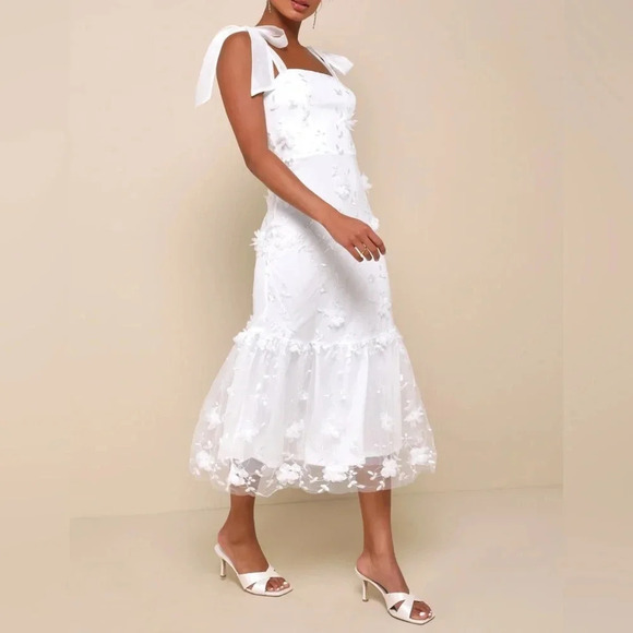 Size M - Lulus Divinely Adored White Embroidered‎ Floral Tie-Strap Midi Dress - Picture 3 of 9